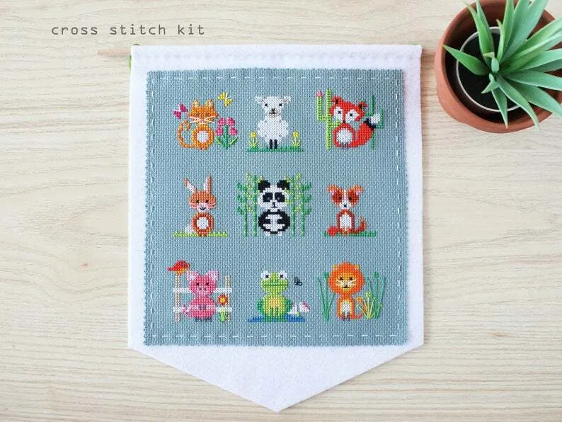 Animal Sampler Kit (Counted Cross Stitch)