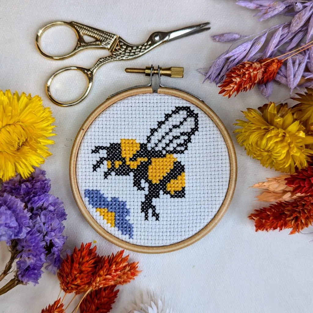 Bee Cross Stitch Kit