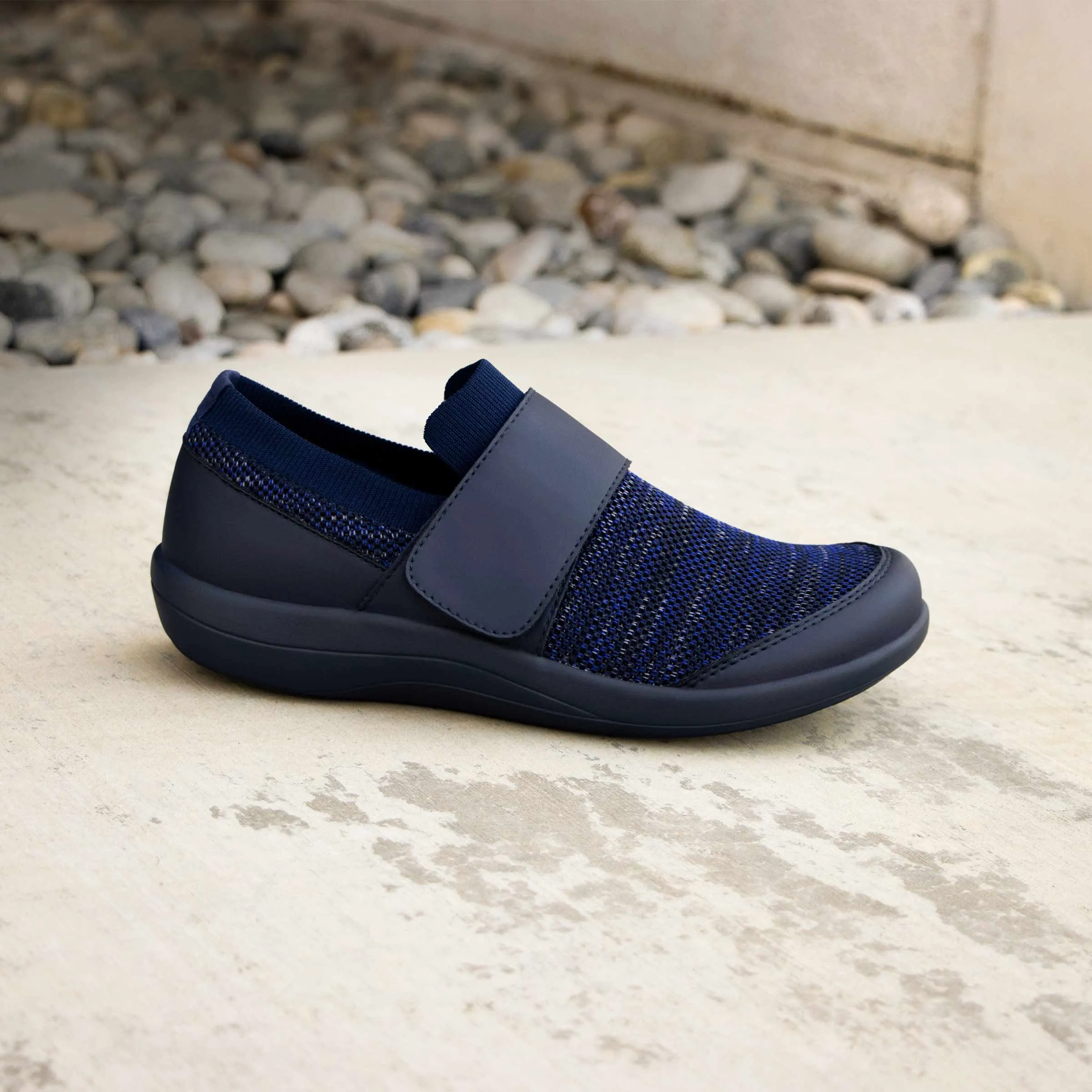 Dasher Navy Multi Shoe