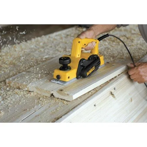 DeWALT D26677K 5.5-Amp Corded Hand Planer Kit