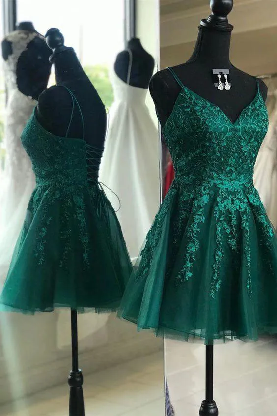 Green Spaghetti Straps Tulle Short Homecoming Dress with Appliques UQH0077