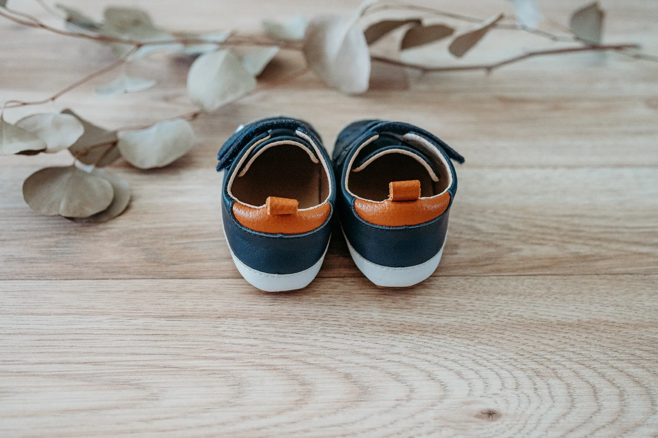 Little Love Bug Casual Navy Low Top