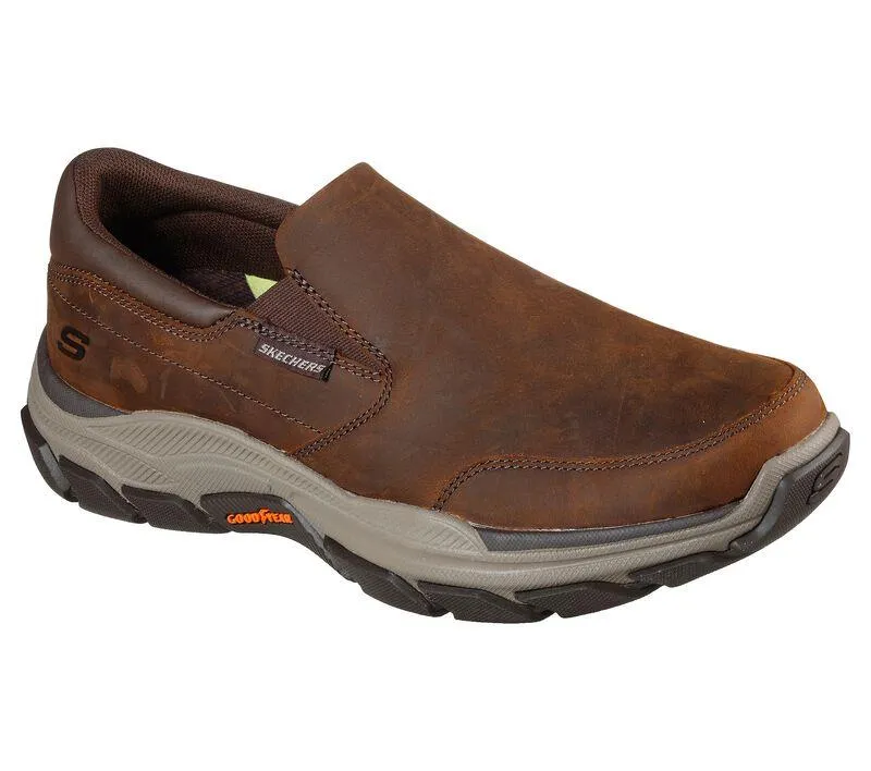 Men's Wide Fit Skechers 204480 Respected Calum Walking Shoes