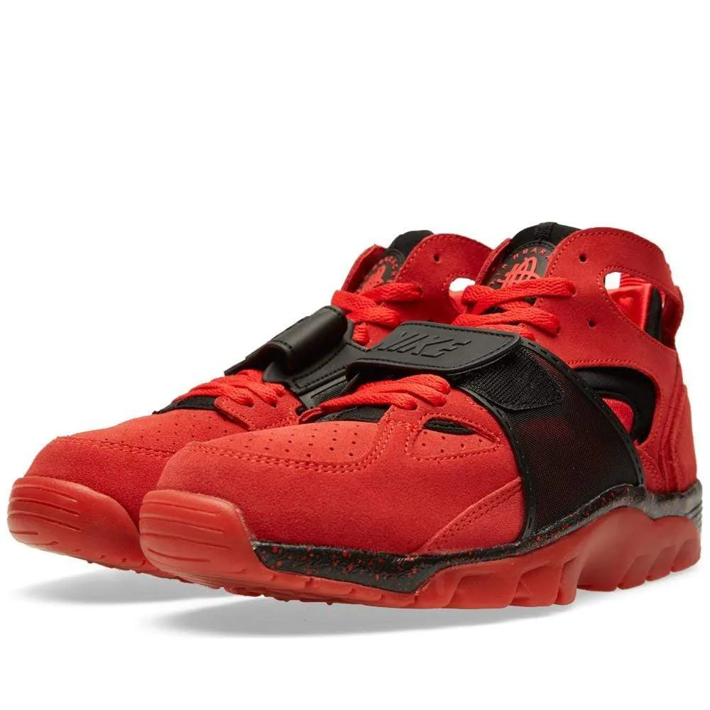 NIKE AIR TRAINER HUARACHE PRM QS 'LOVE-HATE' Challenge Red