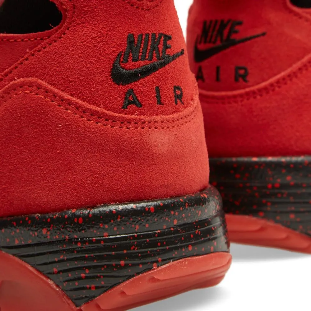 NIKE AIR TRAINER HUARACHE PRM QS 'LOVE-HATE' Challenge Red