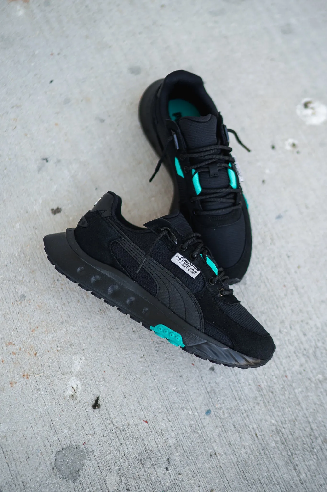 Puma x Mercedes Benz MAPF1 Wild Rider (Puma Black)