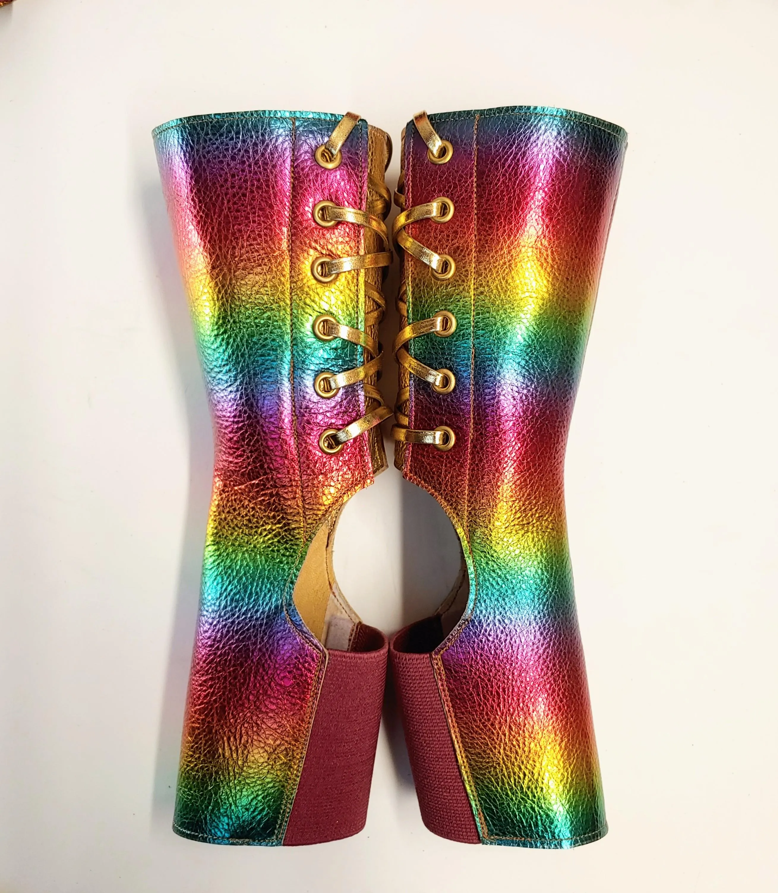 Short Aerial boots in RAINBOW Metallic